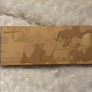 Kylie take me on vacation palette